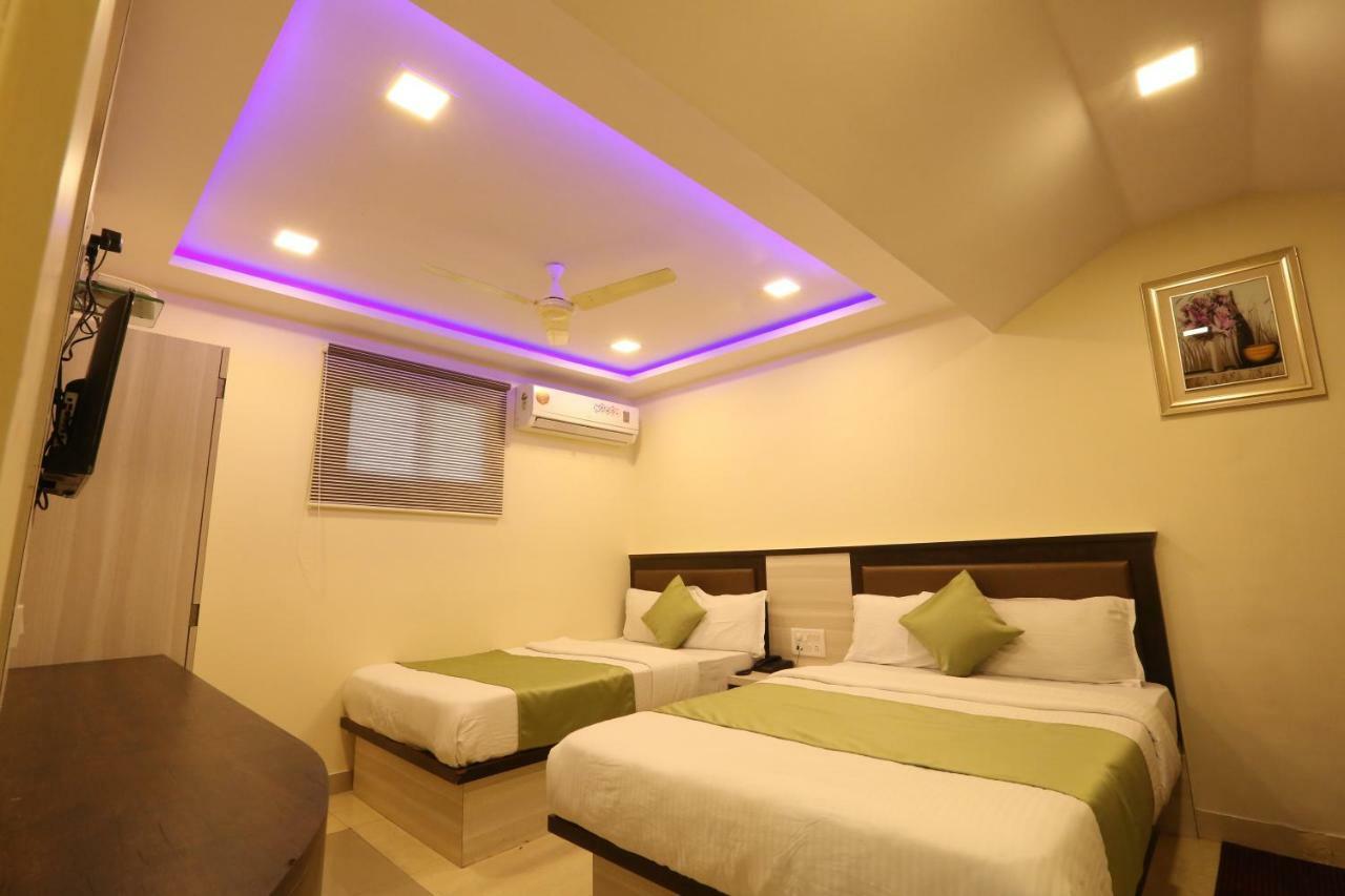 Hotel Happyland Bombaim Exterior foto
