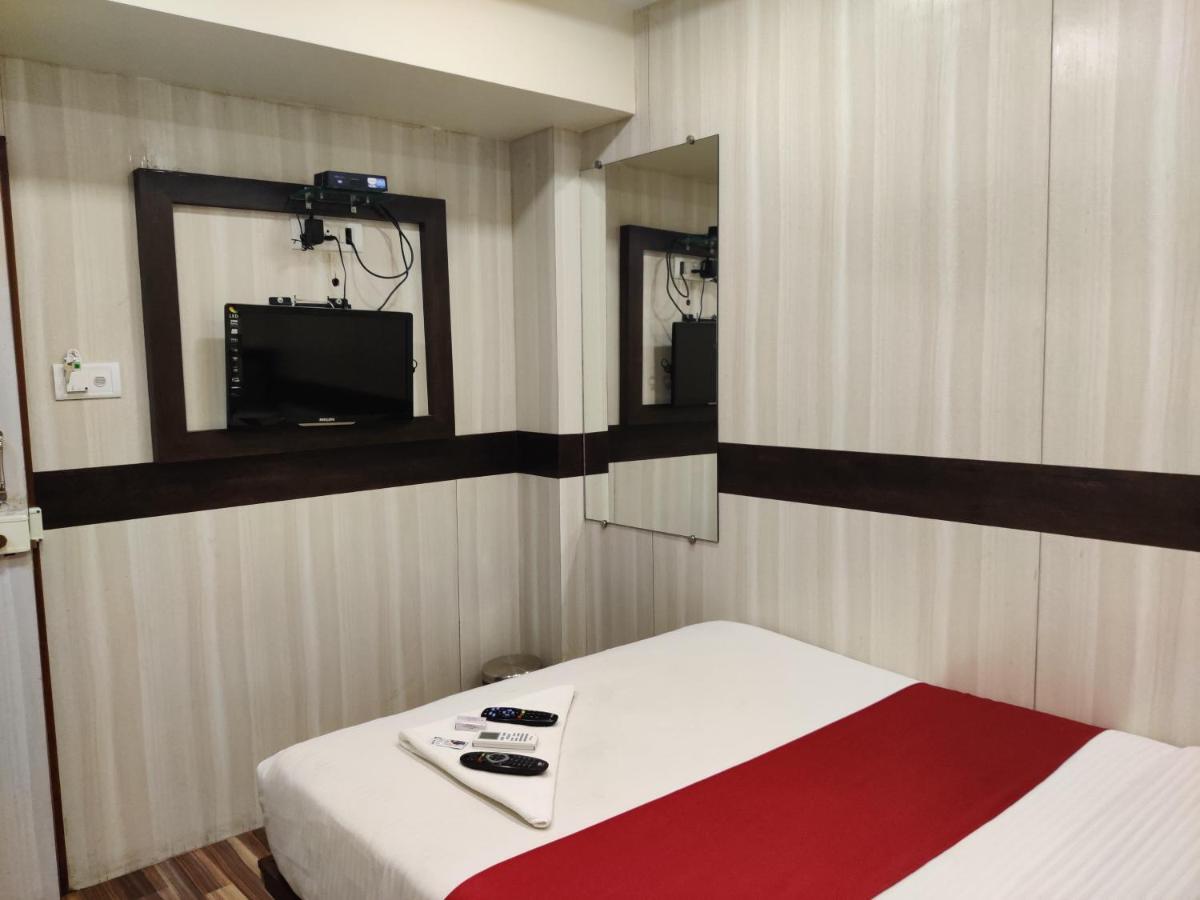 Hotel Happyland Bombaim Exterior foto