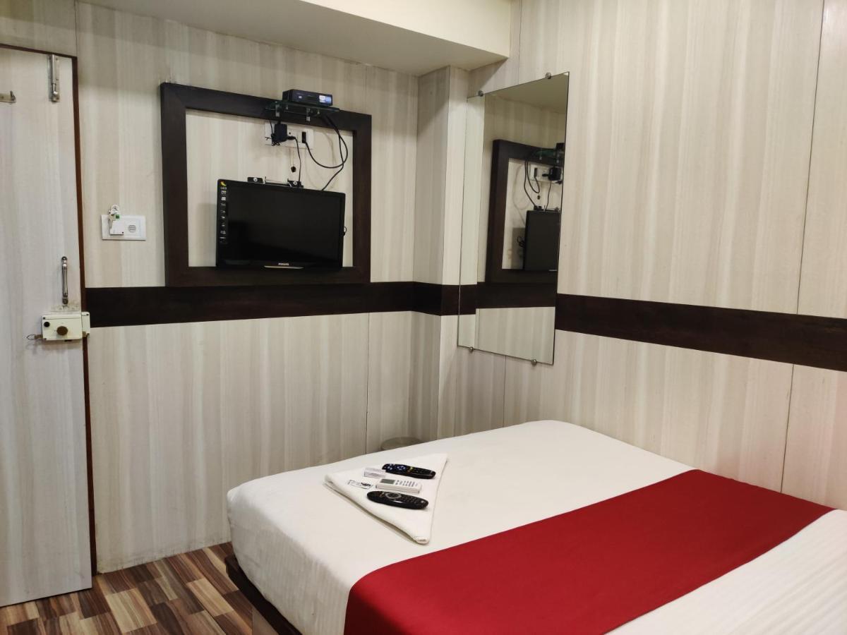 Hotel Happyland Bombaim Exterior foto