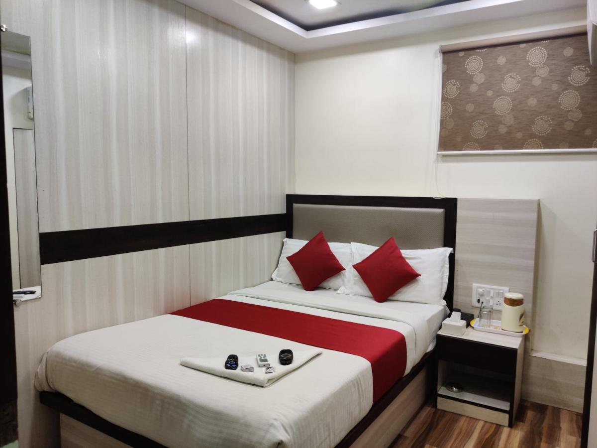 Hotel Happyland Bombaim Exterior foto